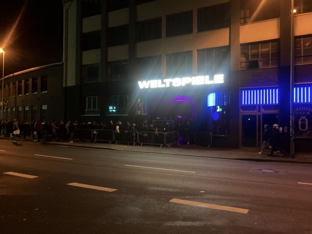 Weltspiele Hannover von außen.